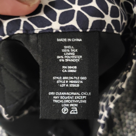 Theory Brilda Geometric Printed Pants Wide Leg Blue White Silk Button Slit 2 New - Picture 7 of 13